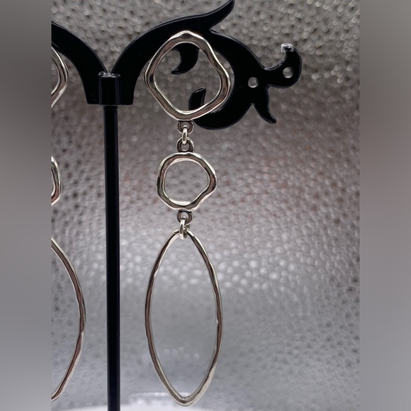 RARE Grace & Heart Post 3-Tier Hammered Sterling Dangle Earrings - Picture 3 of 10